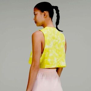 Lululemon All Yours Cropped Tank, Marmoleado Tie Dye Highlight Yellow, Size 2